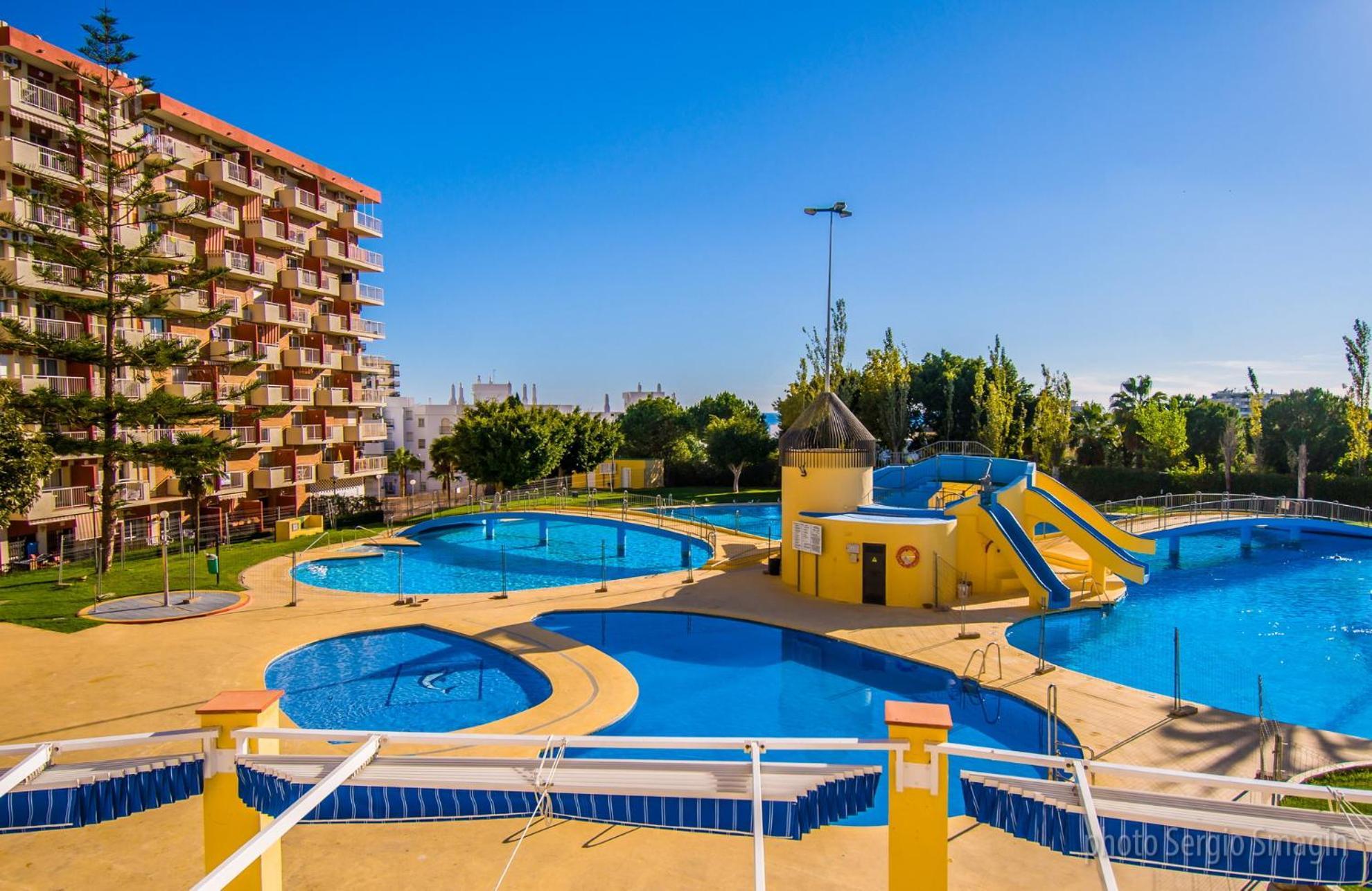 4 Jupiter Estudio- Vista A La Piscina - Playa A 700 Metros Apartment Benalmadena